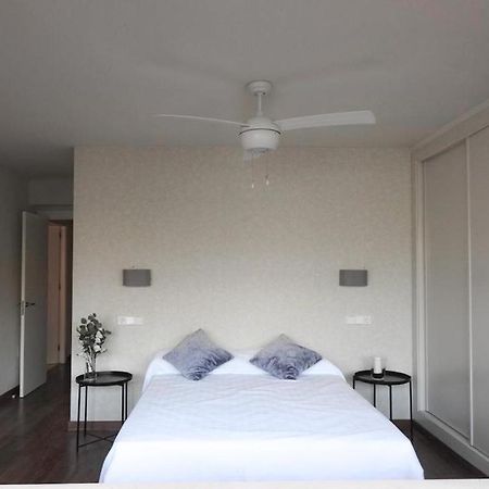 Carihuela Beach Suite Apartment Torremolinos Ngoại thất bức ảnh