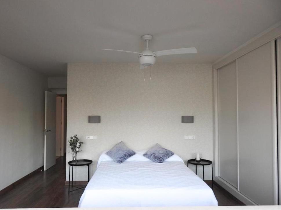 Carihuela Beach Suite Apartment Torremolinos Ngoại thất bức ảnh